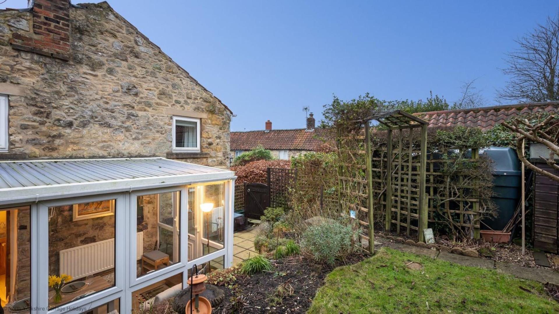 Picturesque Stone Cottage In The Heart Of North Yorkshire Village - Hideaway Cottage Exterior foto